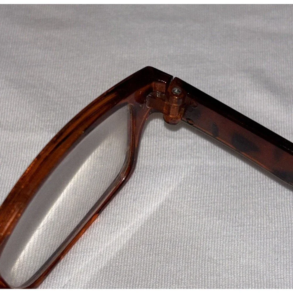 Unbranded eyeglass frames